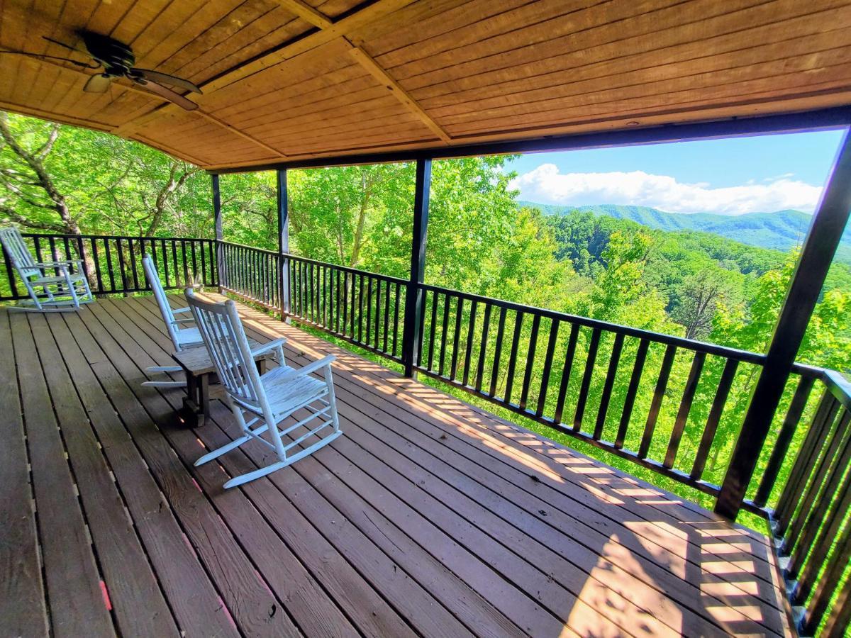 Mountain Ridge Villa Pigeon Forge Bagian luar foto