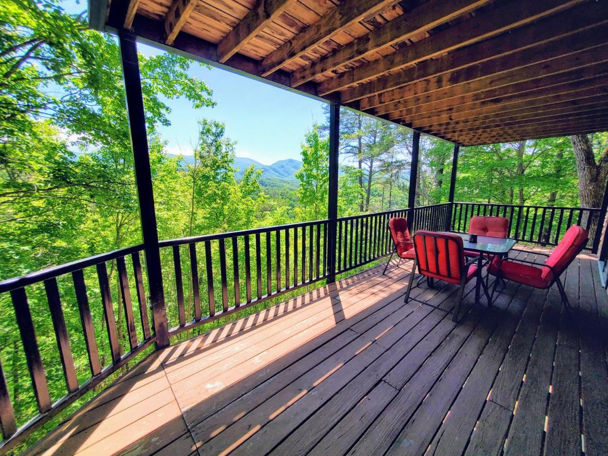 Mountain Ridge Villa Pigeon Forge Bagian luar foto